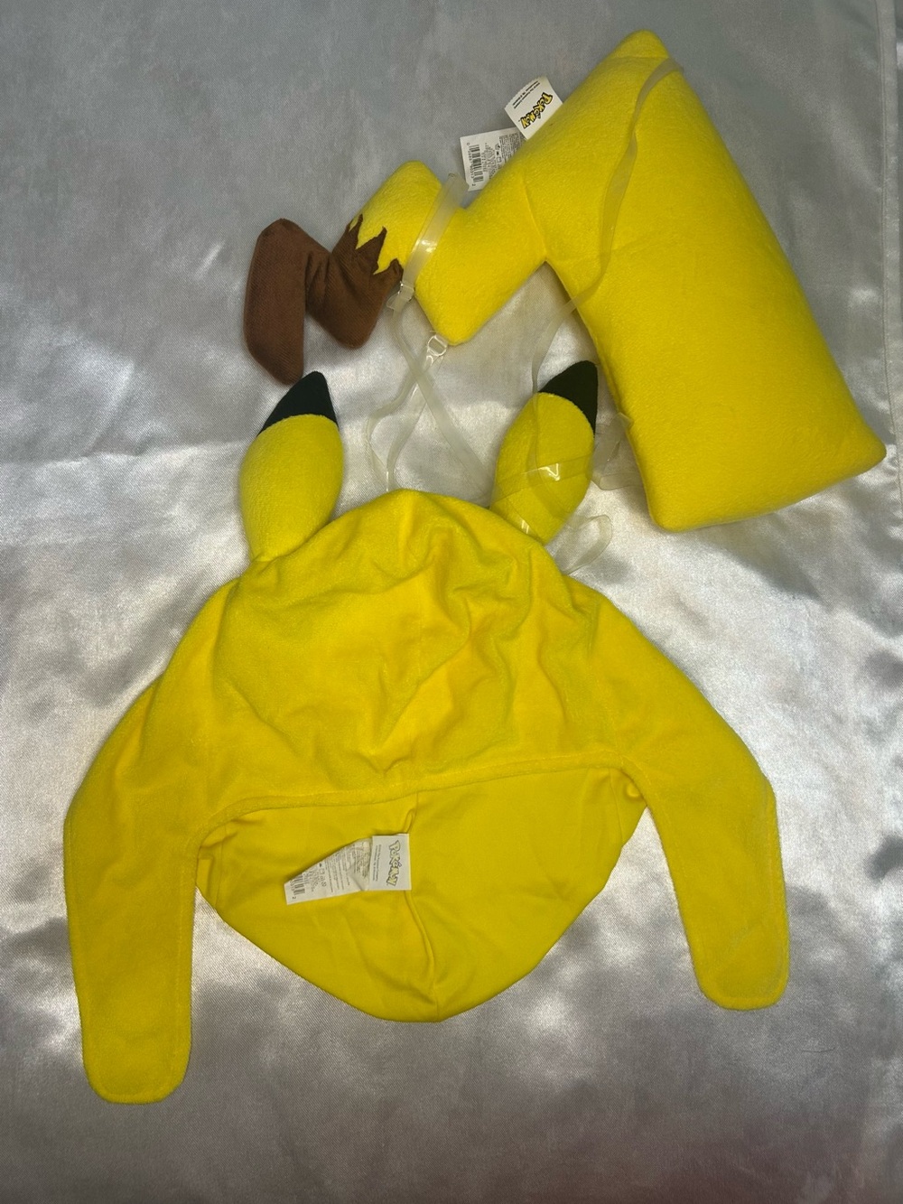 Pokemon Pikachu Yellow Hooded Hat with Matching Tail - Picture 2 of 4